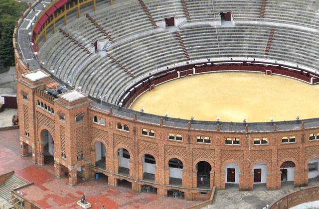 Santamaria Bullring