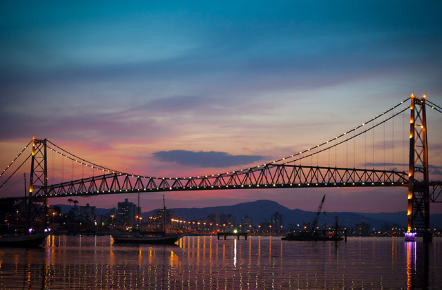 The Hercilio Luz Bridge, links Santa Catarina to mainland Brazil