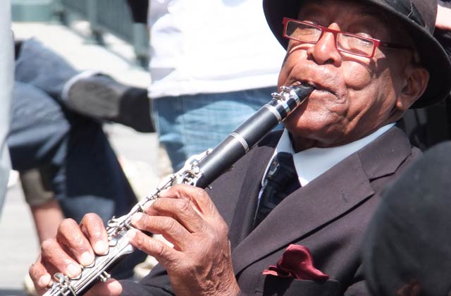 Busker, Ferry Building Markets, San Francisco | by Flight Centre's Tiffany Apatu