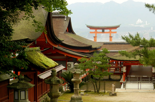 Miyajima | by Flight Centre's Tiffany Apatu