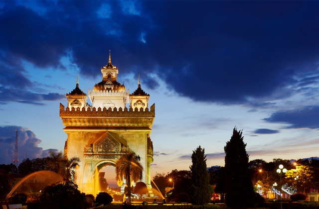 Patusay Triumph Arch, Vientiane