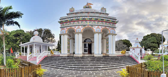 Mauritius: Hindu Temple at Triolet