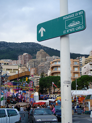 Follow the Sign To The Beautiful Coastline
