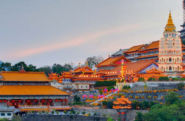 Temple of Supreme Bliss, Penang
