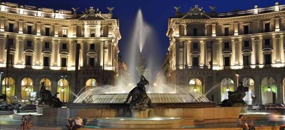 Rome: Piazza della Repubblica