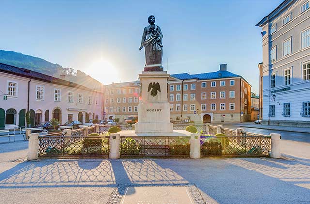 Mozartplatz