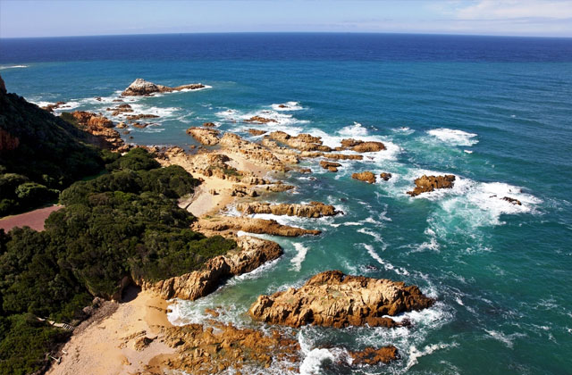 Rocky coastline on the scenic Garden Route