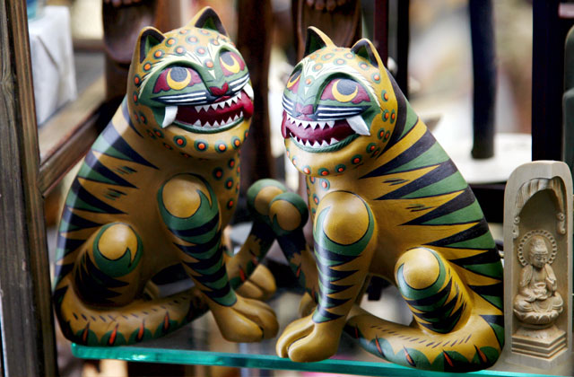 Traditional Artworks For Sale, Insadong Souvenir Shop, Seoul