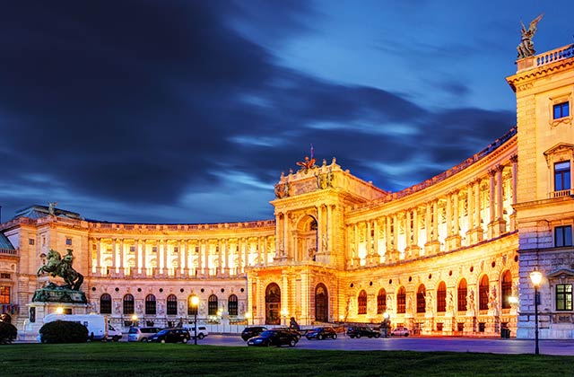 Hofburg Palace at night