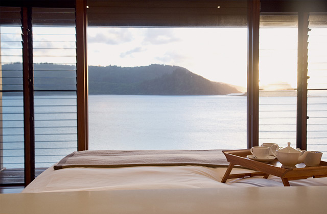 Pavilion Bed, qualia, Hamilton Island